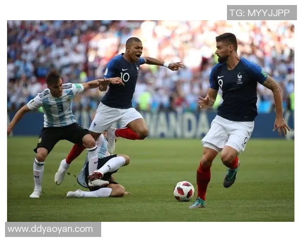 法国足球明星云集 新一代球员引领蓝军辉煌未来