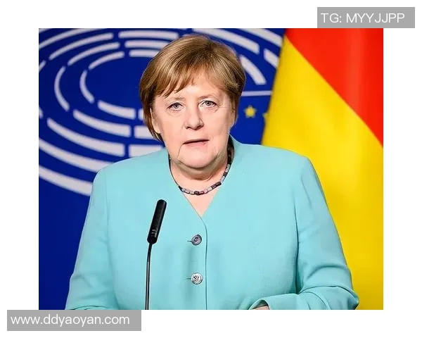 足球场上风云再起 球星们因情绪失控爆发冲突 谁能冷静掌控局面 足球场上风云再起 球星们因情绪失控爆发冲突 谁能冷静掌控局面